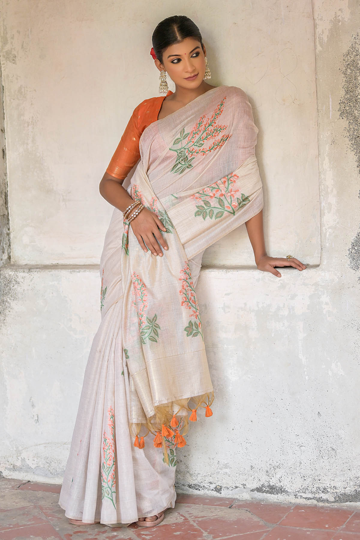 Buy Designer Leaf & Floral Butta Cotton Saree Online